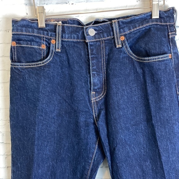 Levi's 502 Premium Jeans Rigid Denim Capsule Wardrobe Normcore Classic Winter - Picture 6 of 16